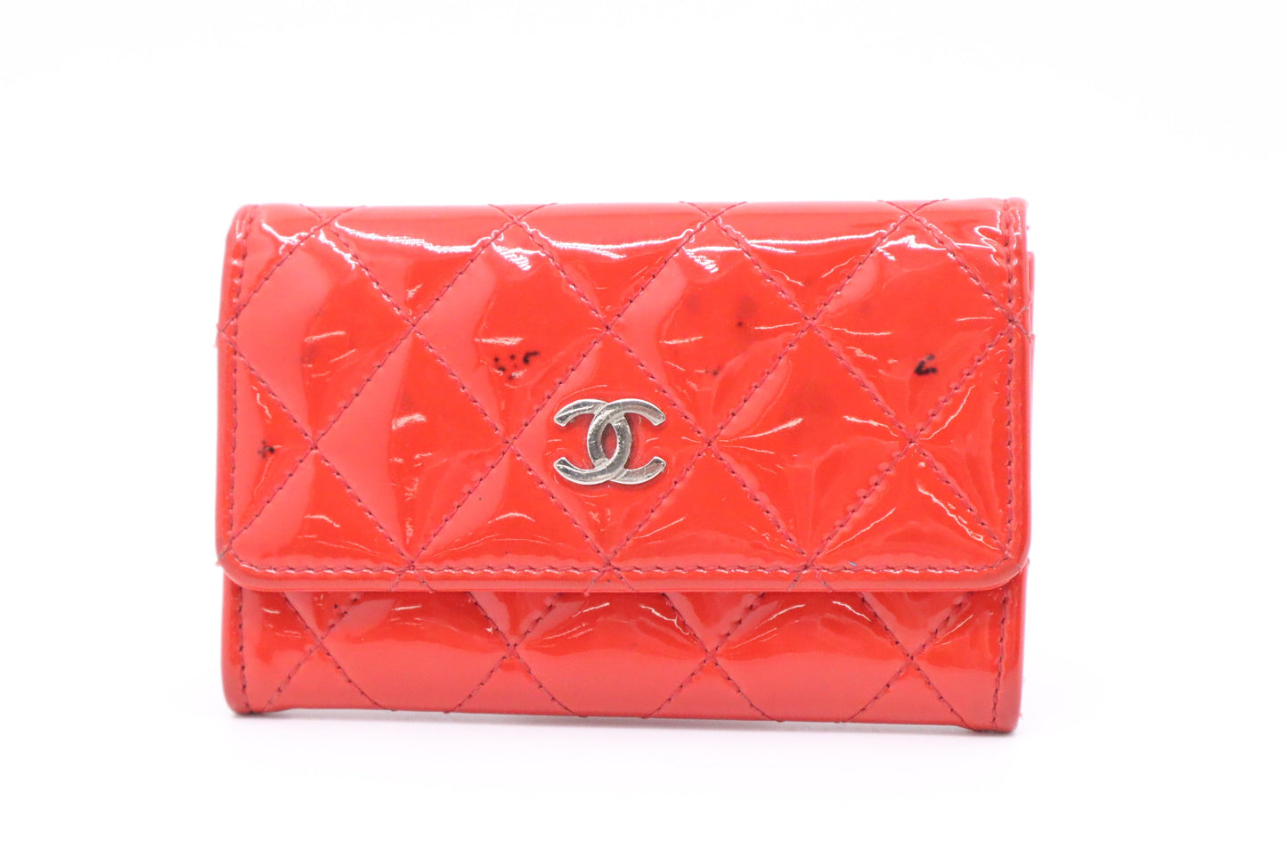 Chanel Wallet in Red MatelassÃ© Patent Leather