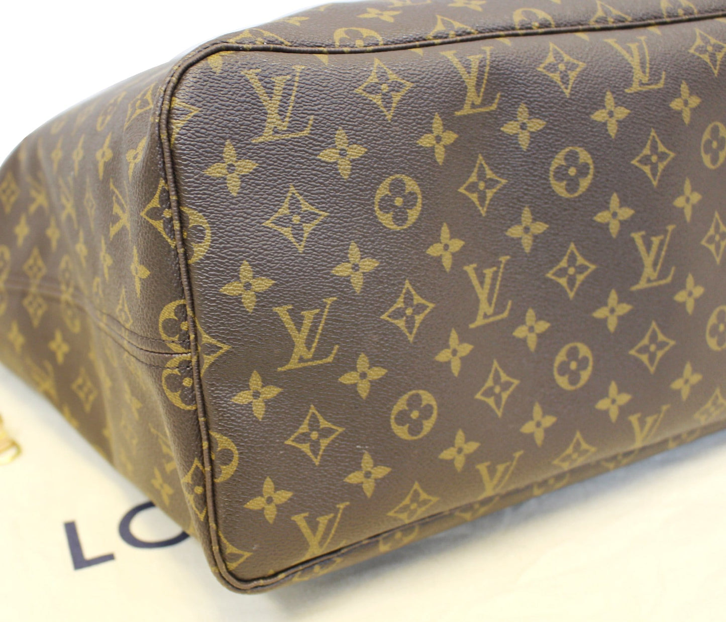 LOUIS VUITTON Neverfull GM Monogram Canvas Shoulder Bag