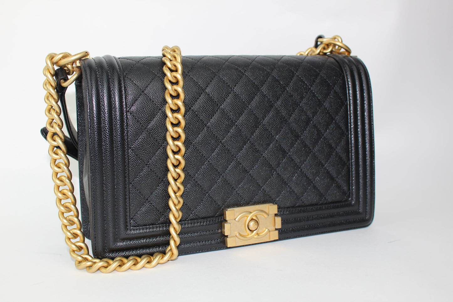 CHANEL NEW MEDIUM CAVIAR BOY BAG