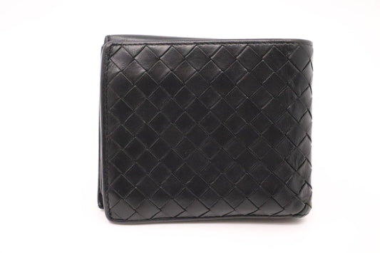 Bottega Veneta Bifold Wallet in Black Intrecciato Leather