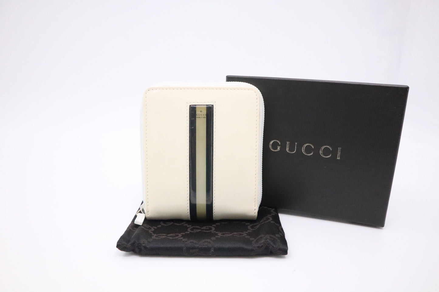 Gucci Compact Wallet in White Patent Leather
