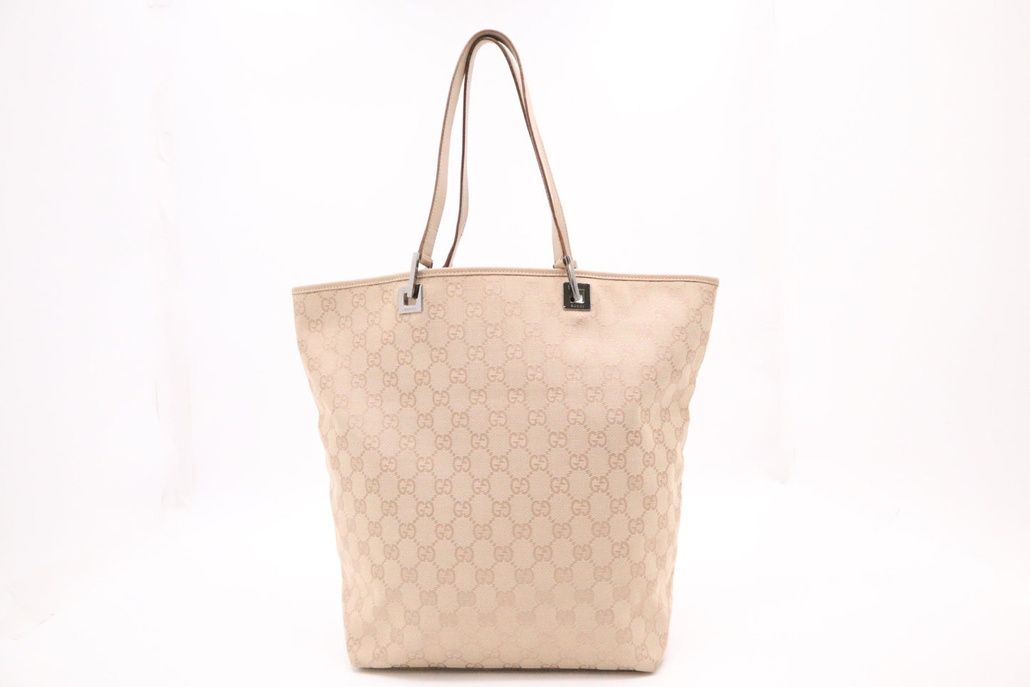 Gucci Shoulder Bag in Beige GG Canvas