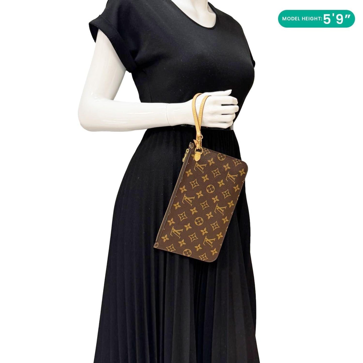 LOUIS VUITTON Neverfull Monogram Canvas Pochette Wristlet Brown