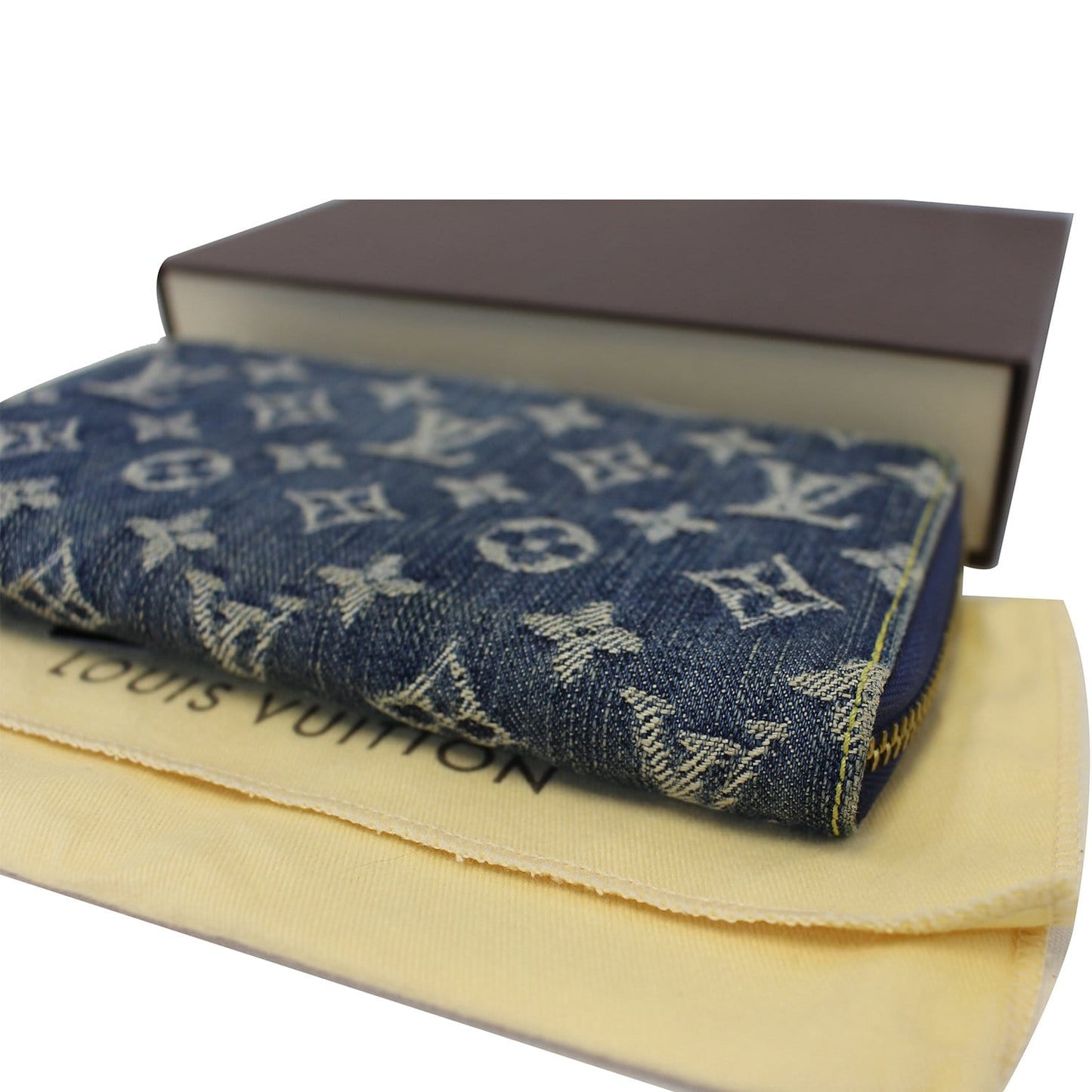 LOUIS VUITTON Blue Denim Monogram Zippy Wallet