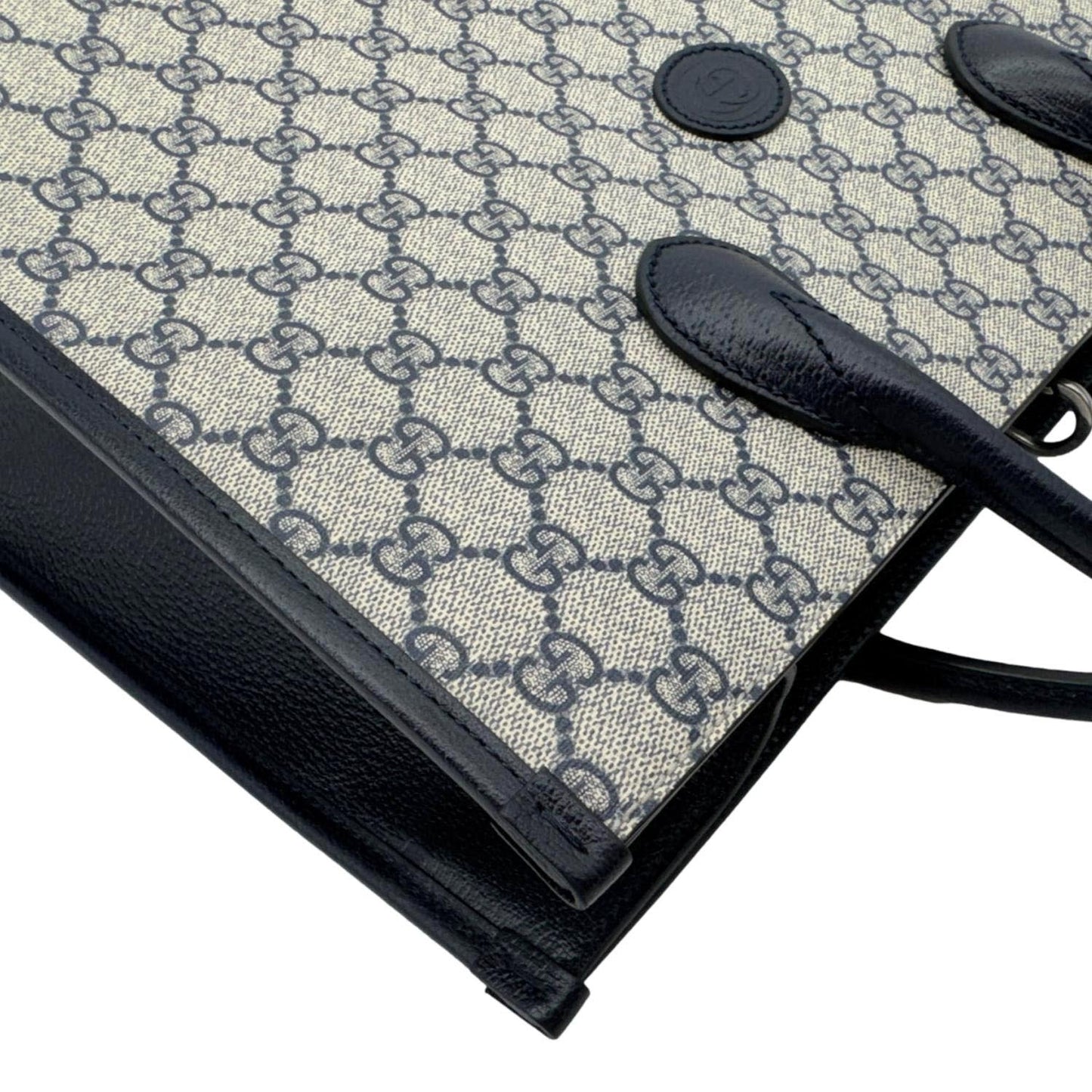 GUCCI Interlocking G Medium GG Supreme Canvas Tote Bag Navy Blue 674148