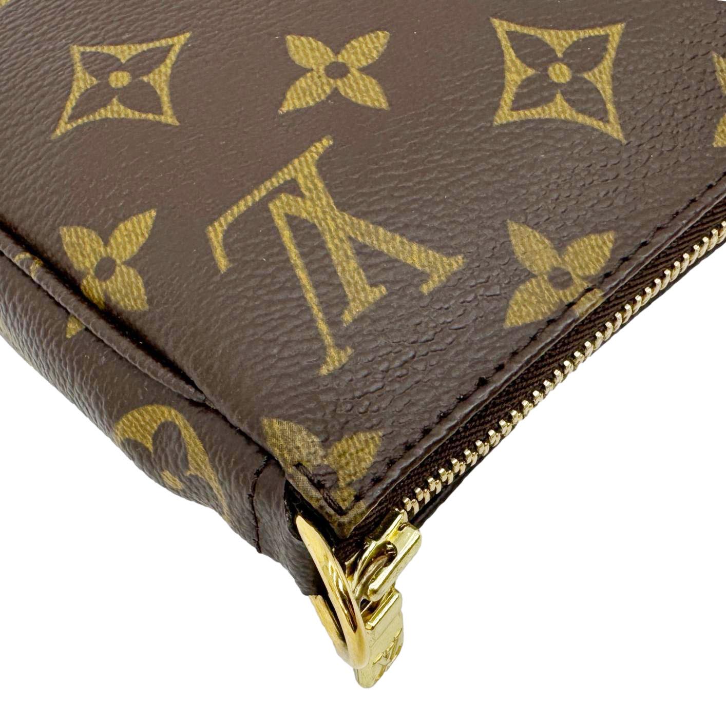 LOUIS VUITTON Pochette Accessoires Monogram Canvas Shoulder Bag Brown