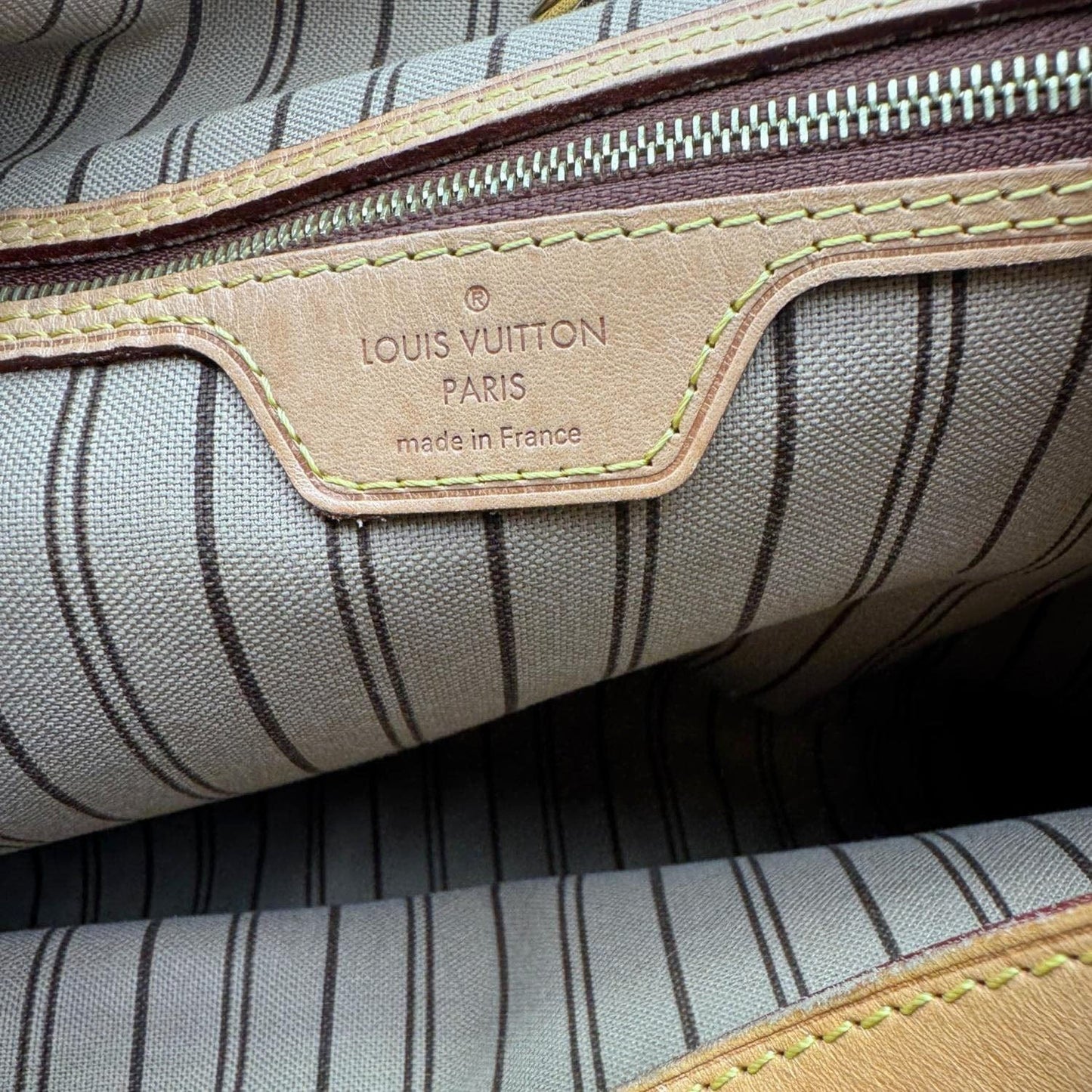 LOUIS VUITTON Delightful MM NM Monogram Canvas Hobo Shoulder Bag Brown