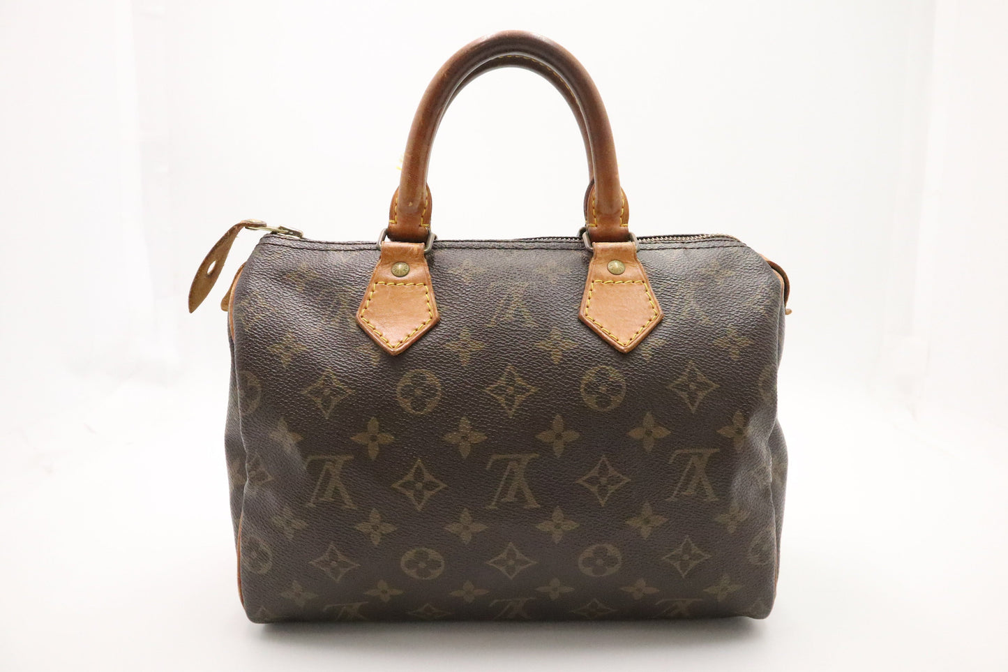 Louis Vuitton Speedy 25 in Monogram Canvas