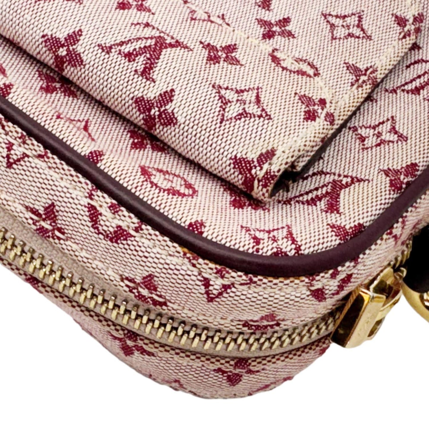 LOUIS VUITTON Juliette MM Monogram Mini Lin Canvas Crossbody Bag Burgundy
