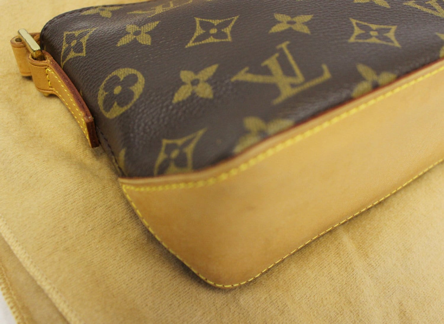 LOUIS VUITTON Monogram Canvas Trotteur Crossbody Bag