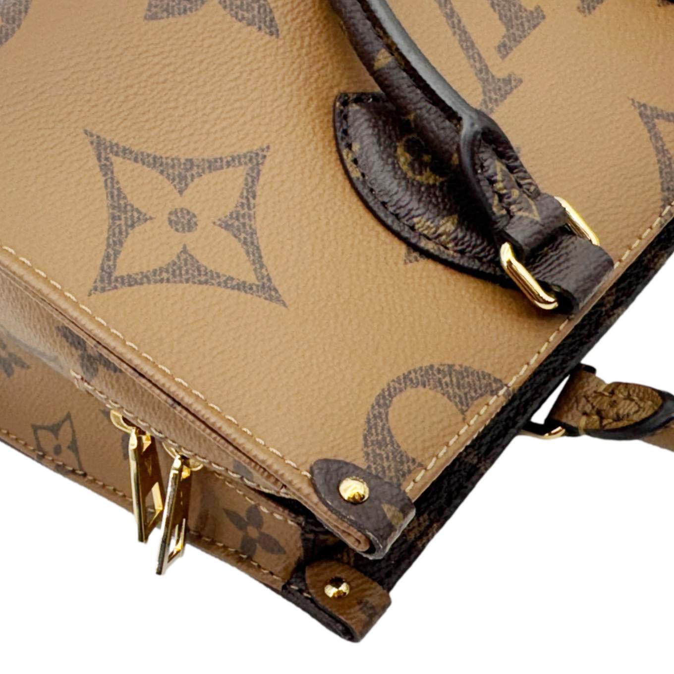 LOUIS VUITTON On-The-Go East West Monogram Canvas Chain 2way Shoulder Bag Brown