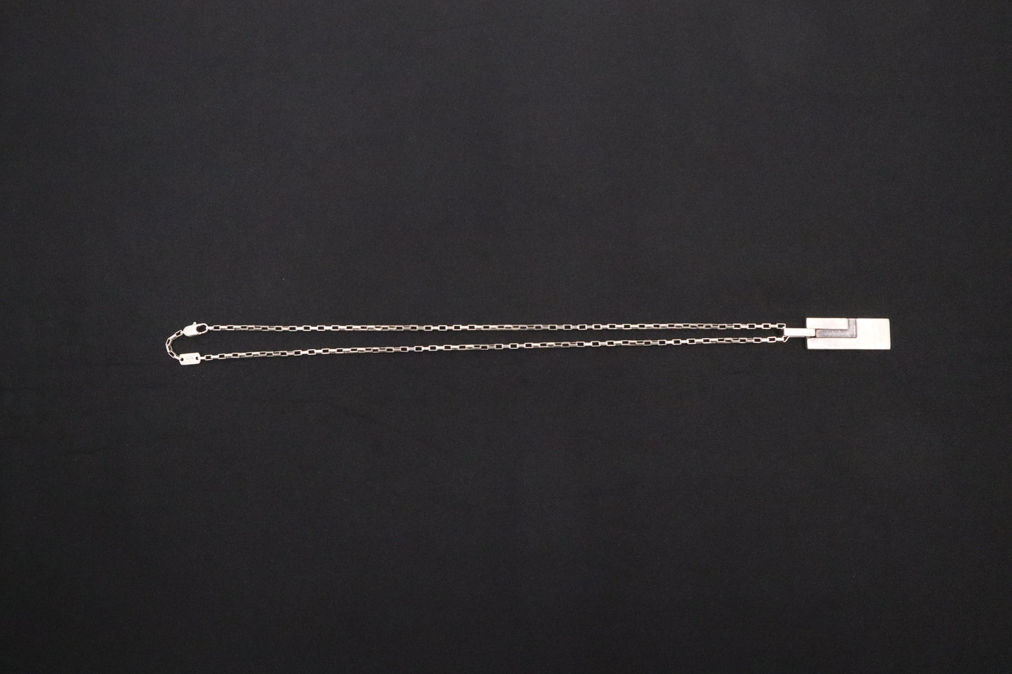 Gucci Rectangle Necklace in Sterling Silver