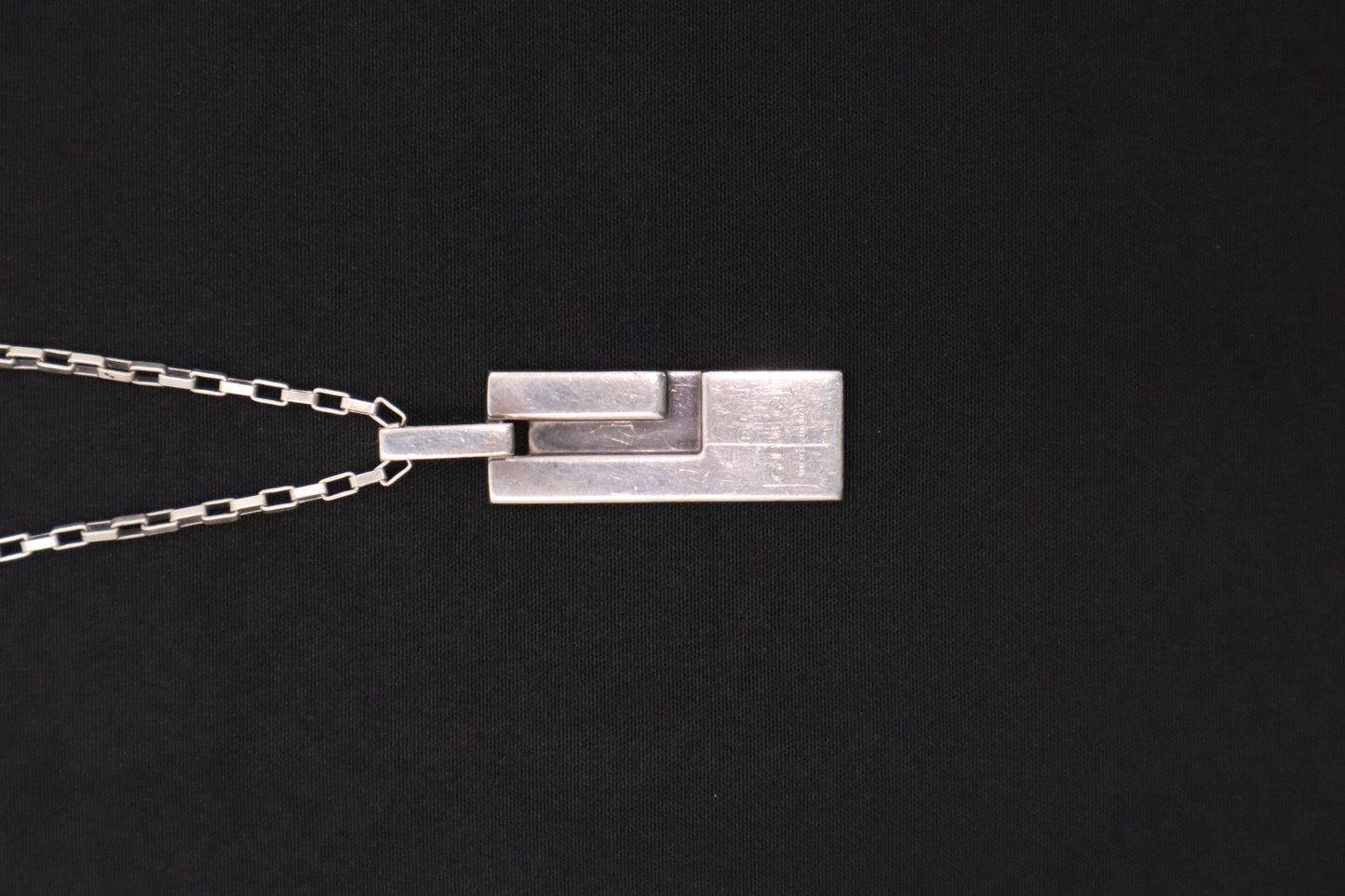 Gucci Rectangle Necklace in Sterling Silver
