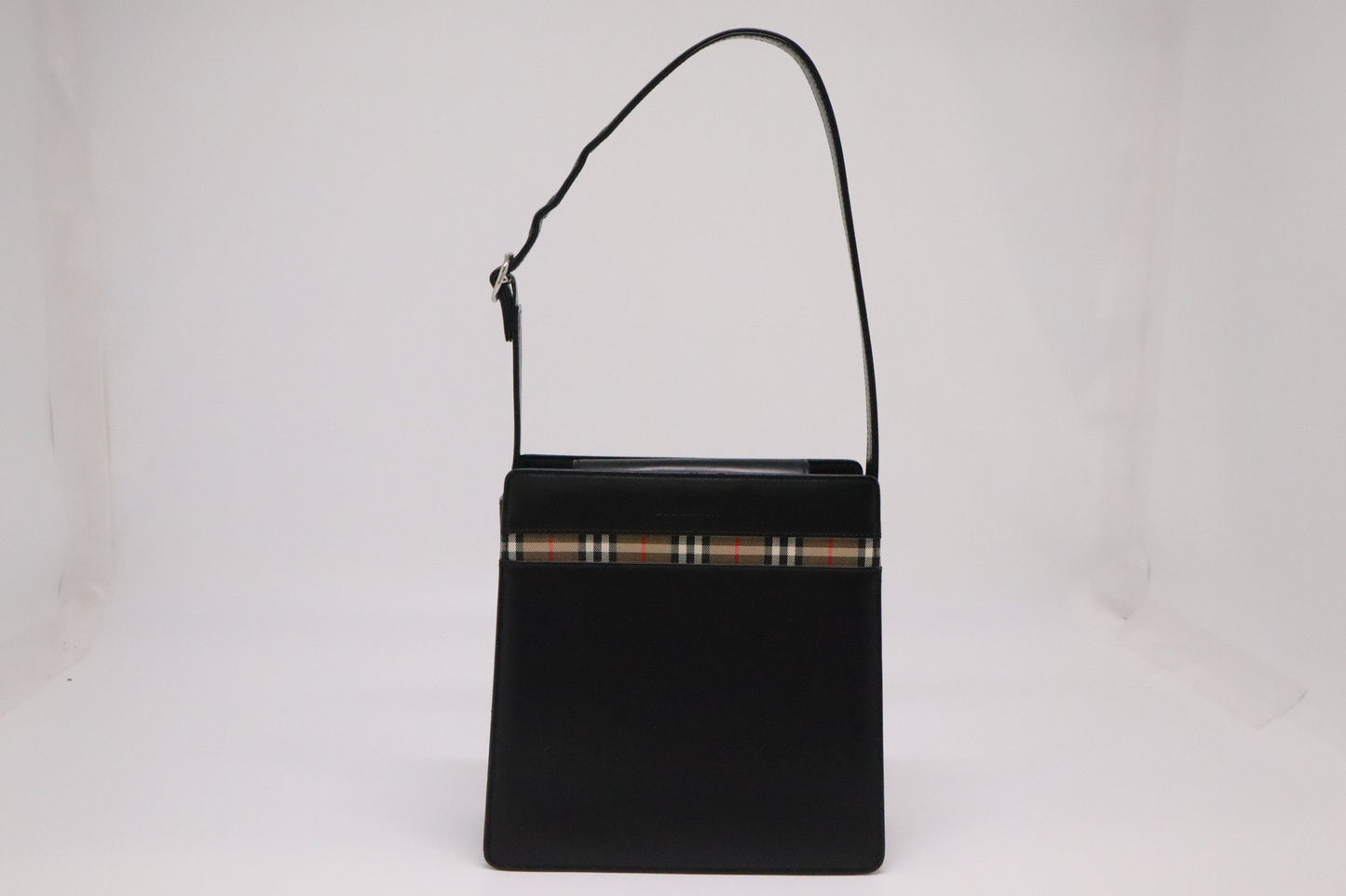 Burberry Shoulder Bag in Black Leather