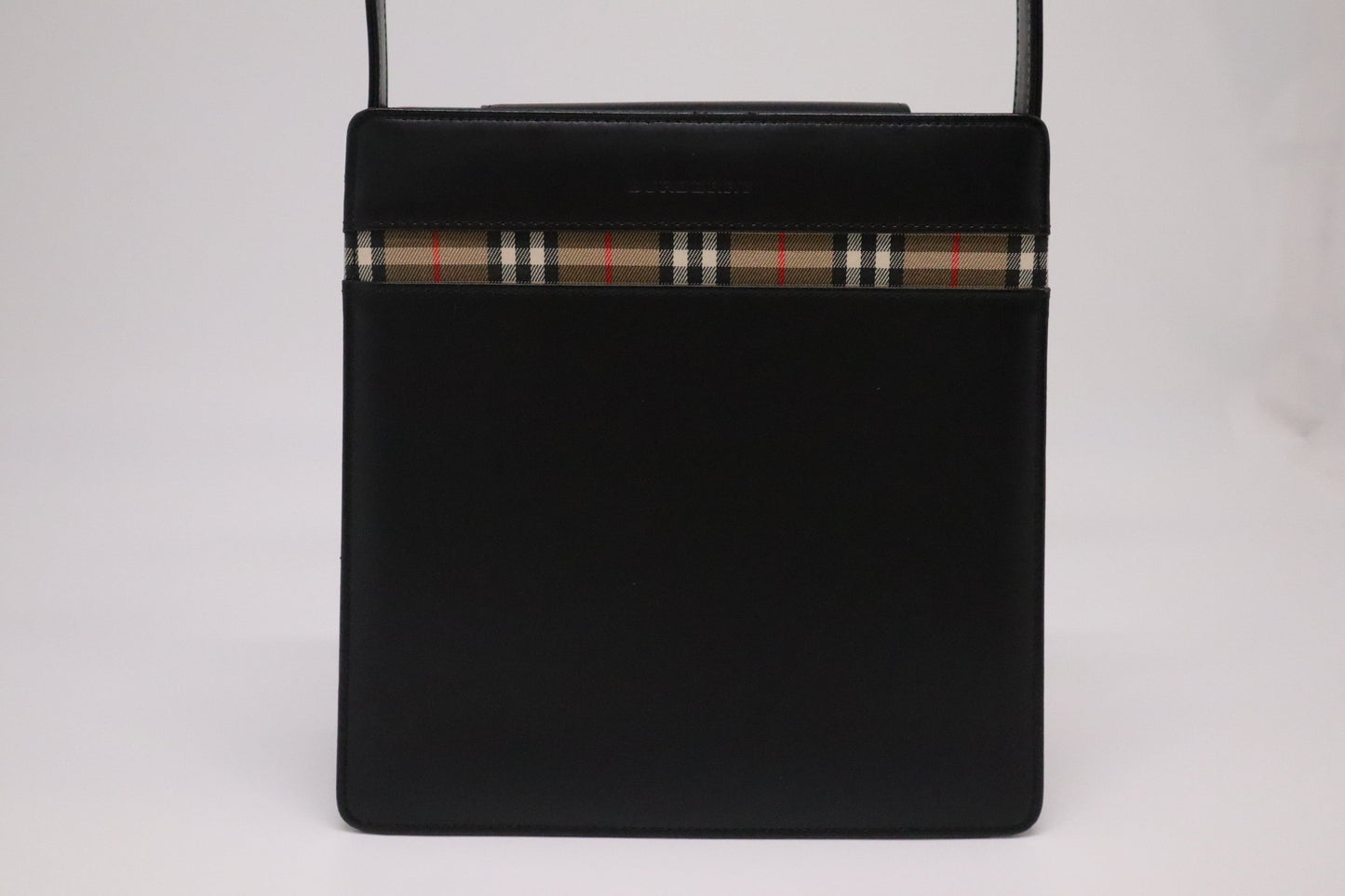 Burberry Shoulder Bag in Black Leather