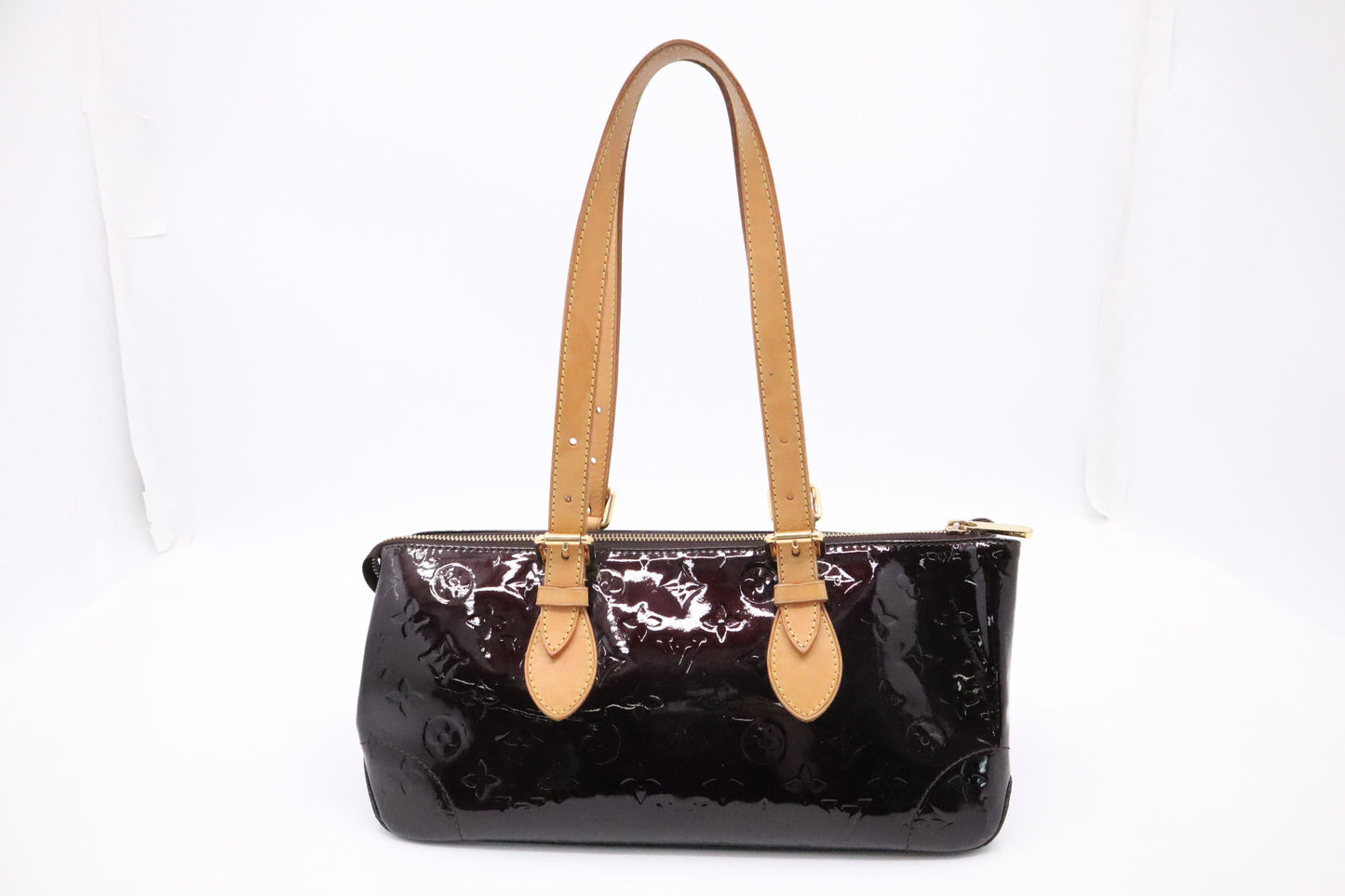 Louis Vuitton Rosewood Avenue in Amarante Vernis Leather