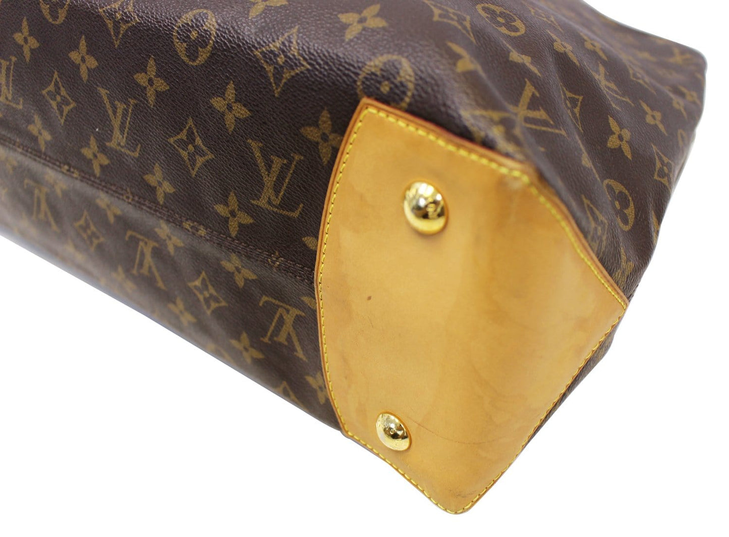 LOUIS VUITTON Monogram Canvas Wilshire GM Shoulder Bag