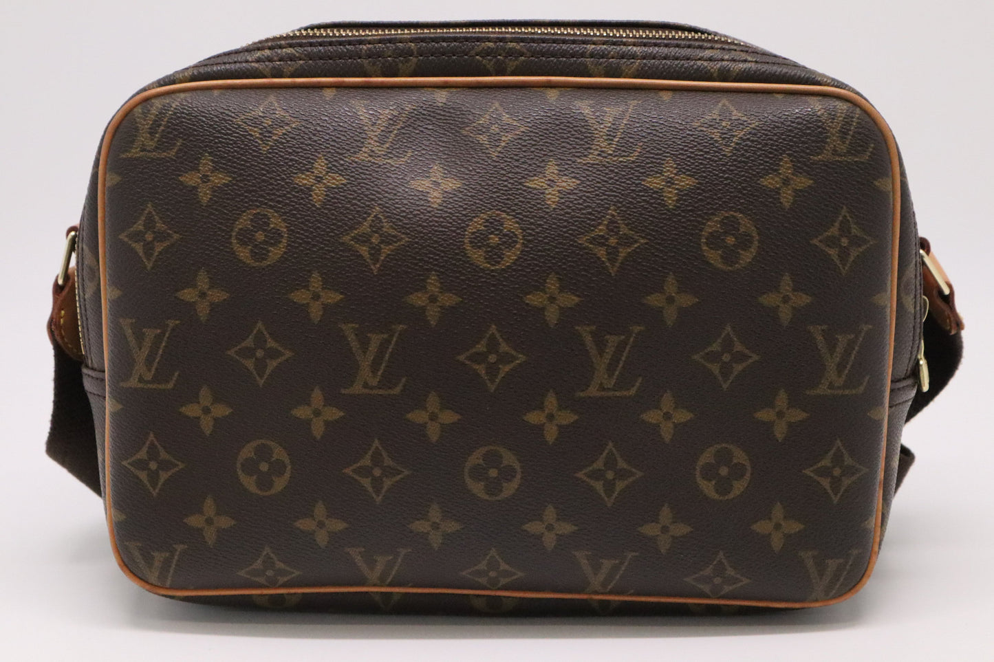 Louis Vuitton Reporter PM in Monogram Canvas