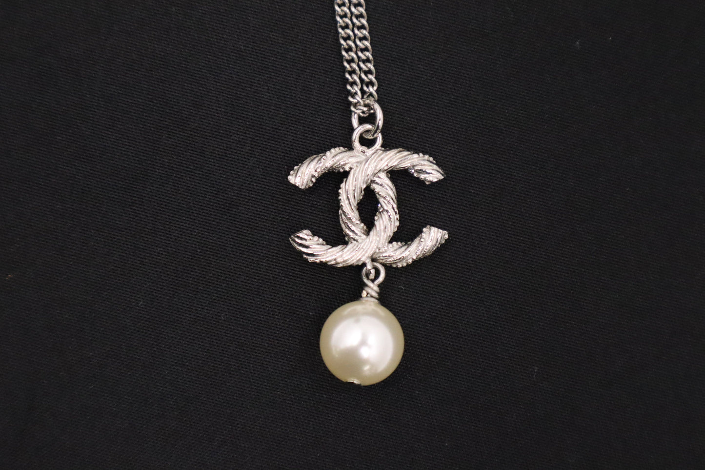 Chanel CC Necklace with Pearl