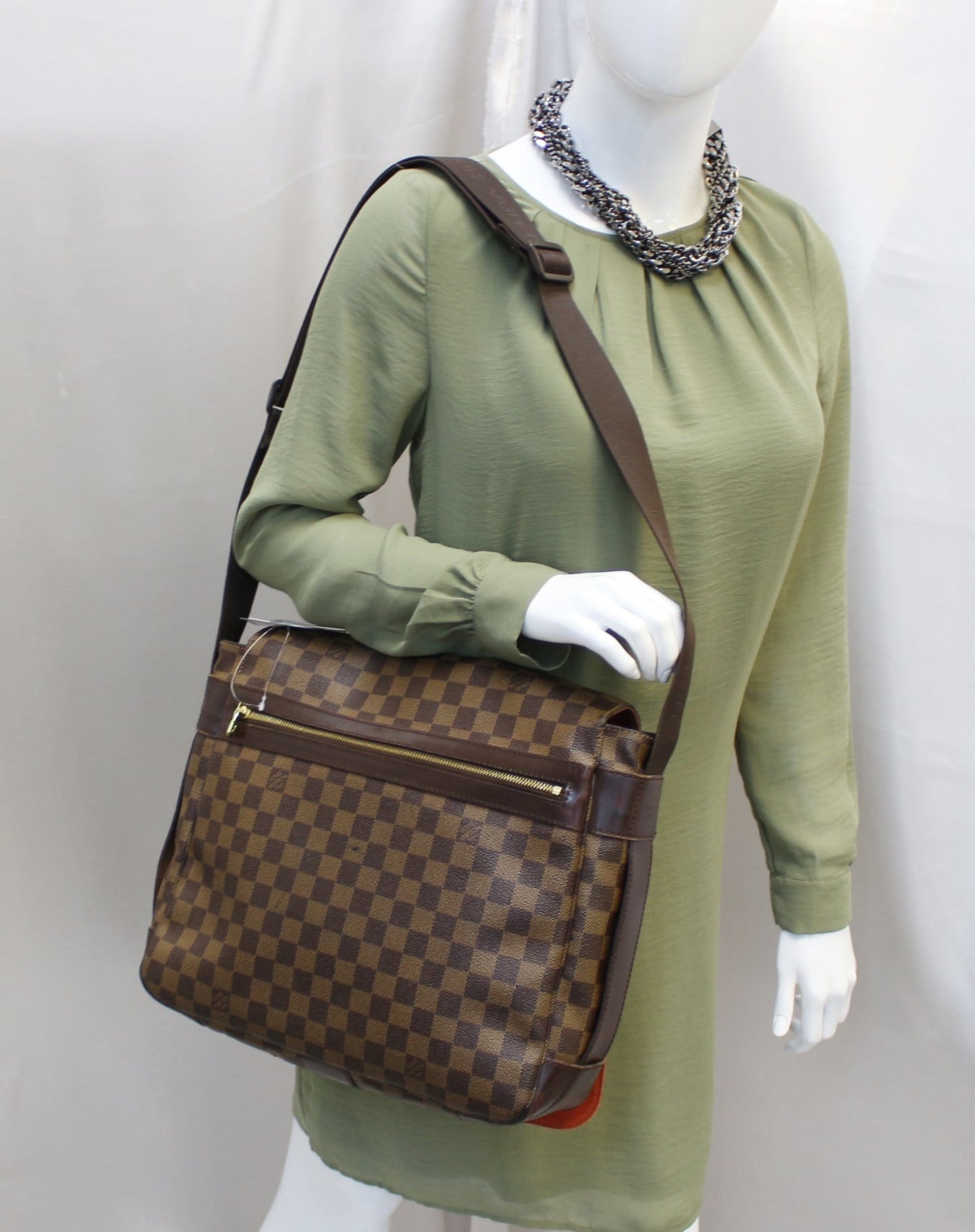 LOUIS VUITTON Damier Ebene Bastille Messenger Bag - Sale