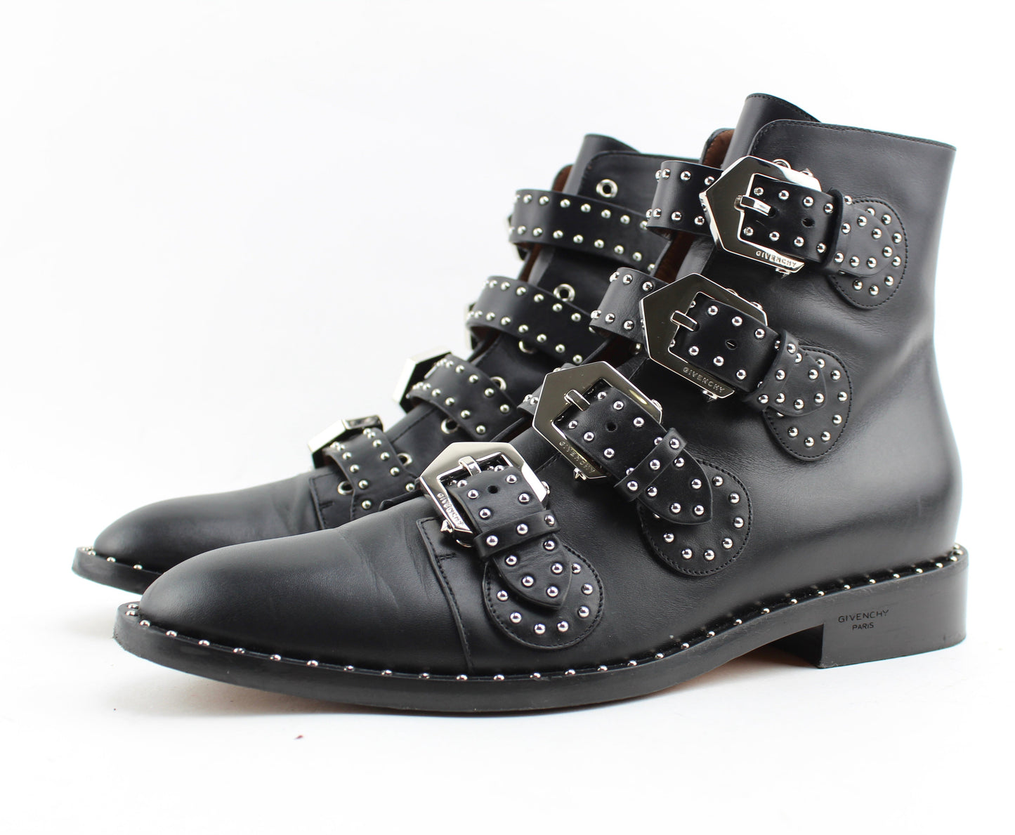 GIVENCHY STUDDED LEATHER ANKLE BOOT SIZE 39