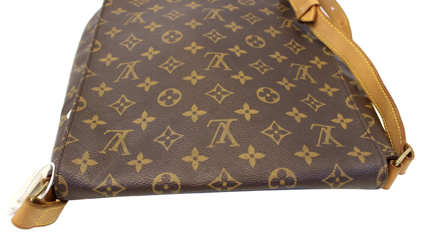 LOUIS VUITTON Musette Salsa GM Monogram Crossbody Shoulder Bag