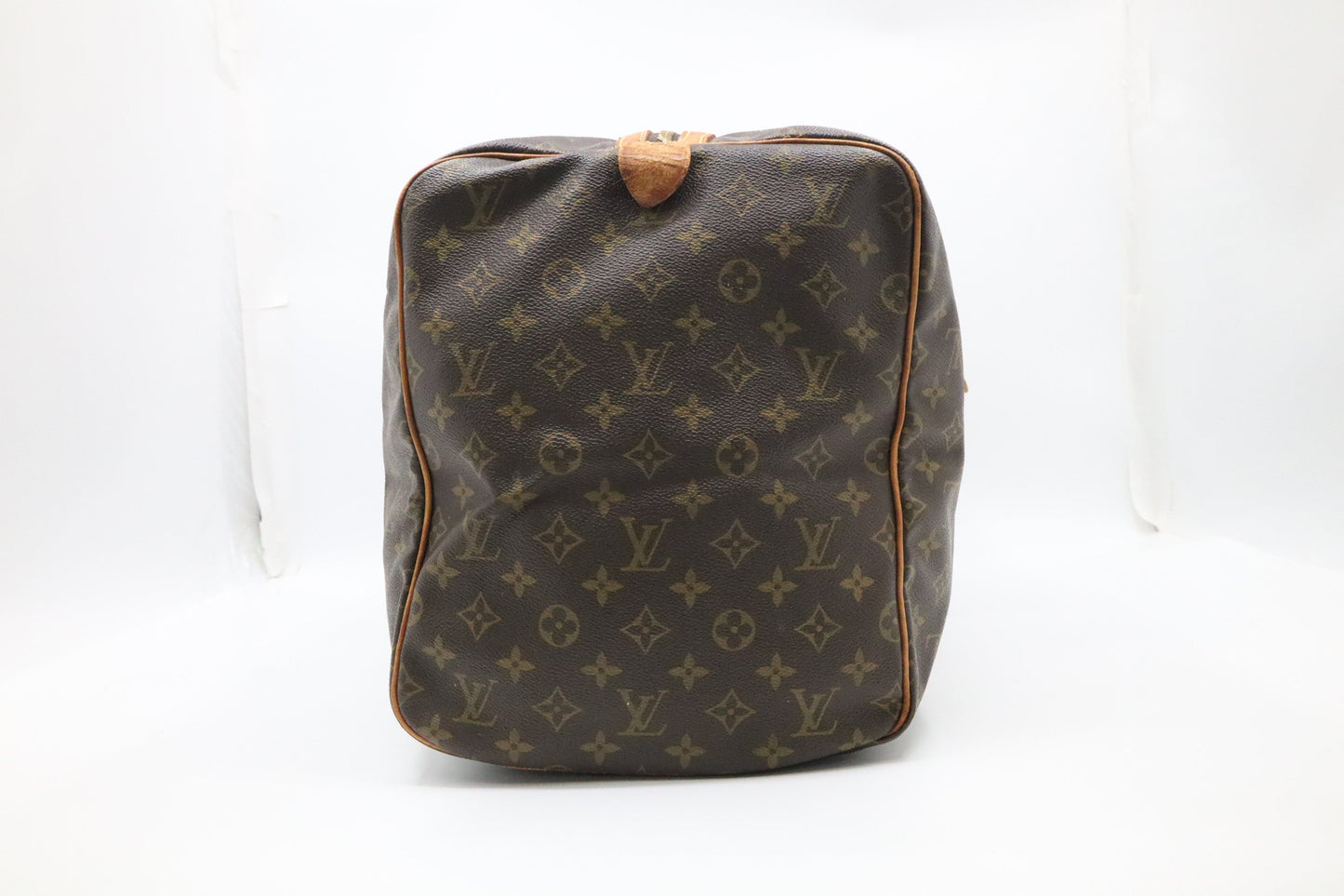 Louis Vuitton Sac Souple 55 in Monogram Canvas