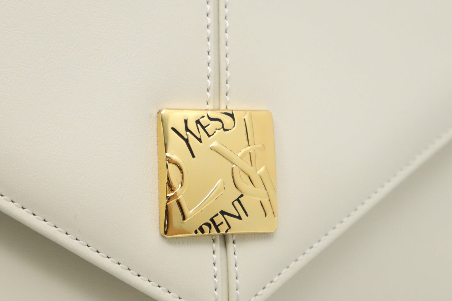 YSL Saint Laurent Handbag in White Leather