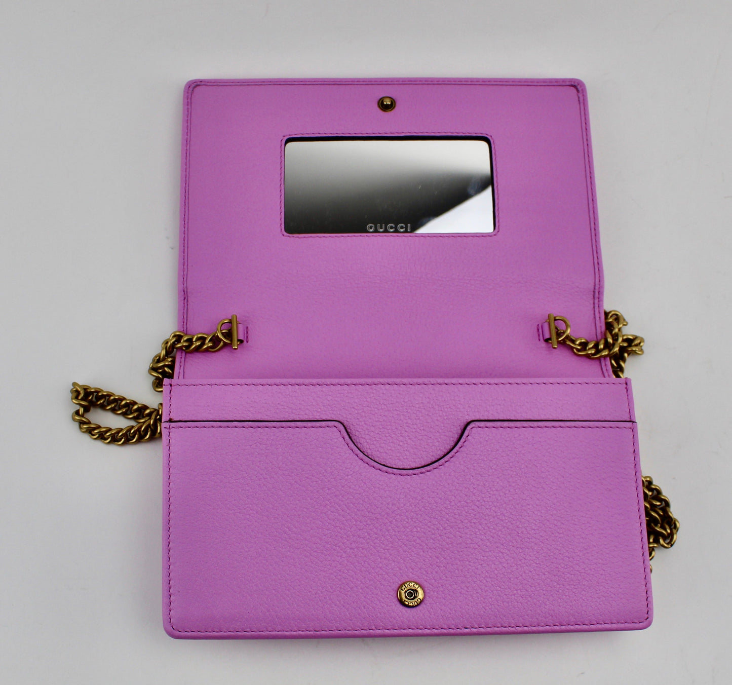 GUCCI GG MARMONT CHAIN EMBELLISHED LEATHER MINI