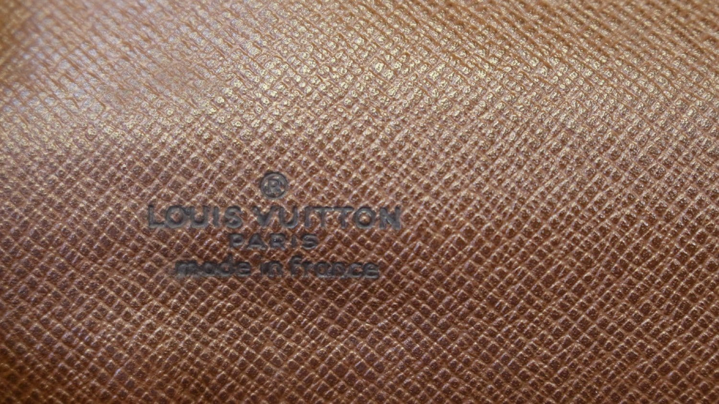 LOUIS VUITTON Monogram Canvas Pochette Dame GM Clutch