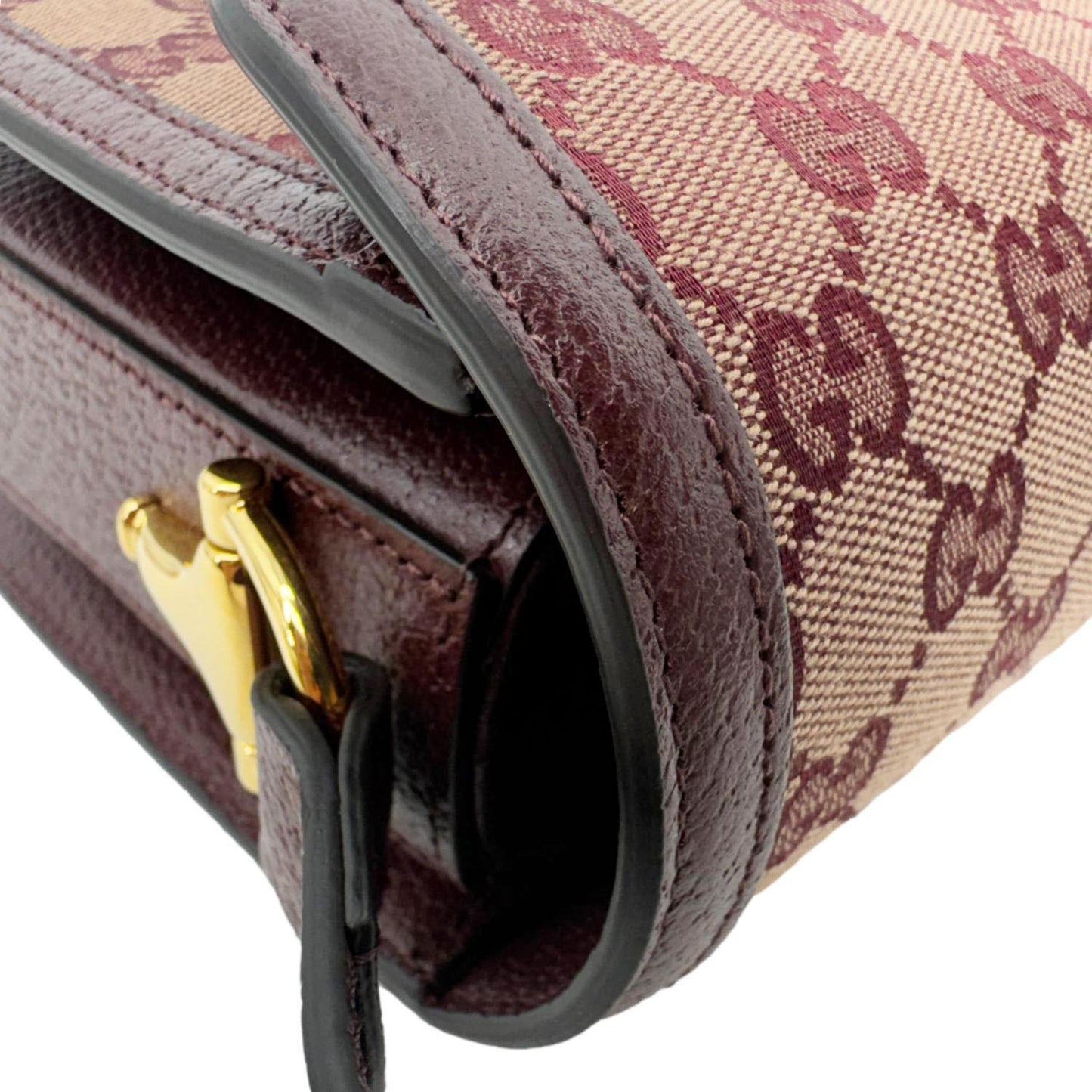 GUCCI Horsebit 1955 Medium GG Supreme Canvas Shoulder Bag Sahara Rubino 602204