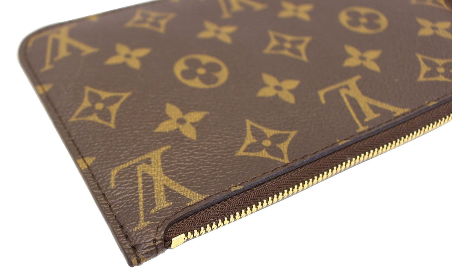 LOUIS VUITTON Monogram Canvas Pochette Wristlet Neverfull MM