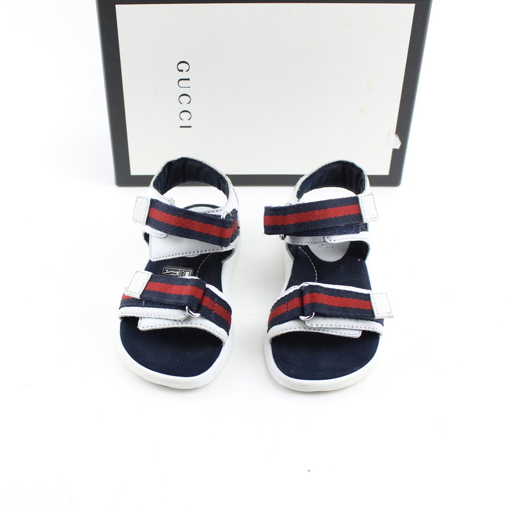 GUCCI  SANDAL SIZE 22
