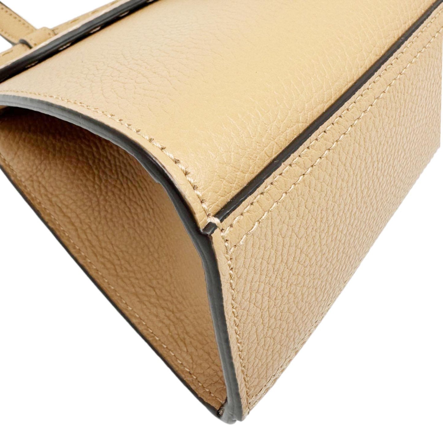 GUCCI GG Marmont Pebbled Leather Top Handle Crossbody Bag Beige 779796