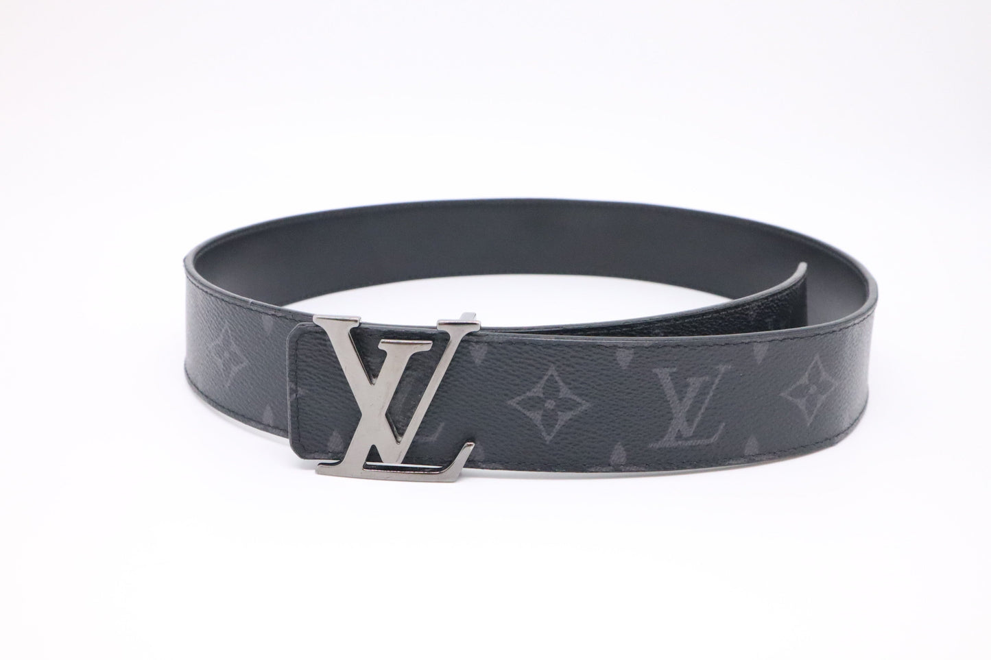Louis Vuitton Belt in Eclipse Monogram Canvas