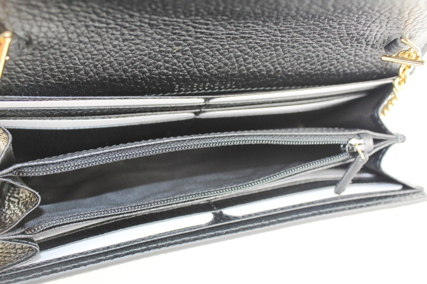 Gucci GG Marmont Chain Wallet in Black