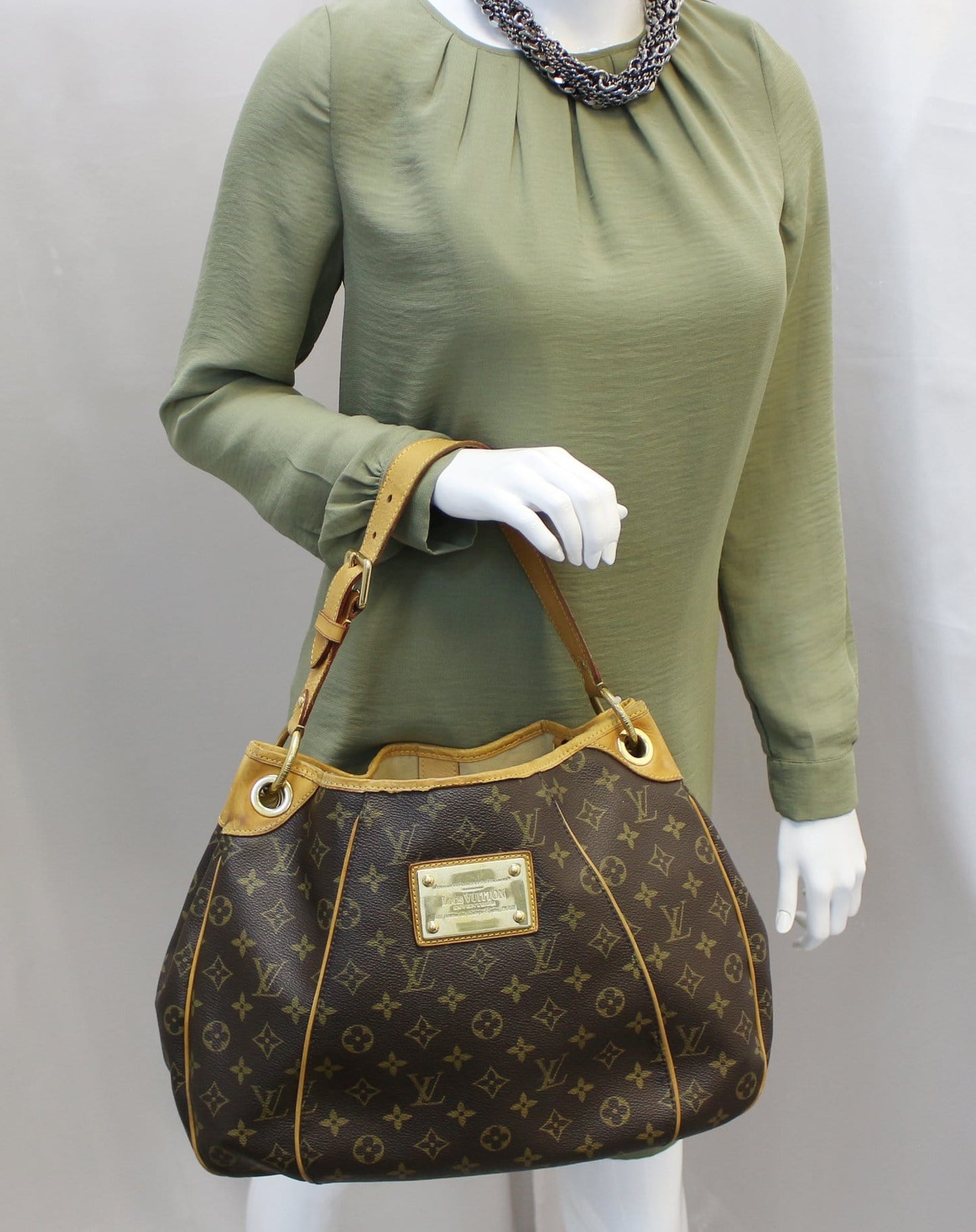 LOUIS VUITTON Monogram Galliera PM Brown Shoulder Handbag