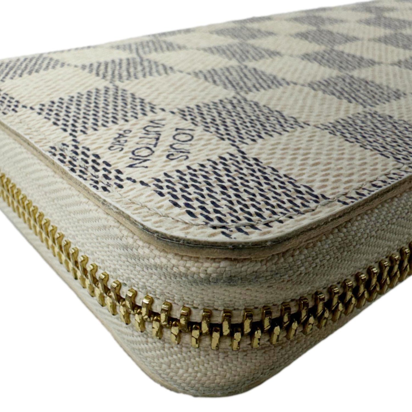 LOUIS VUITTON Damier Azur Zippy Wallet White