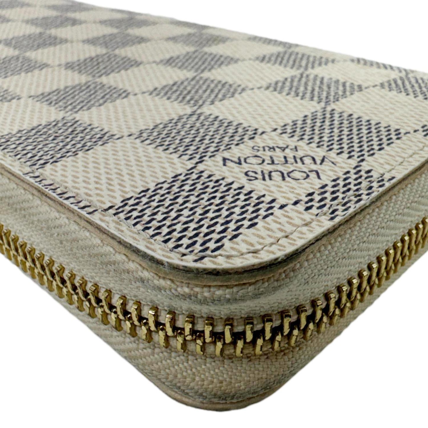 LOUIS VUITTON Damier Azur Zippy Wallet White