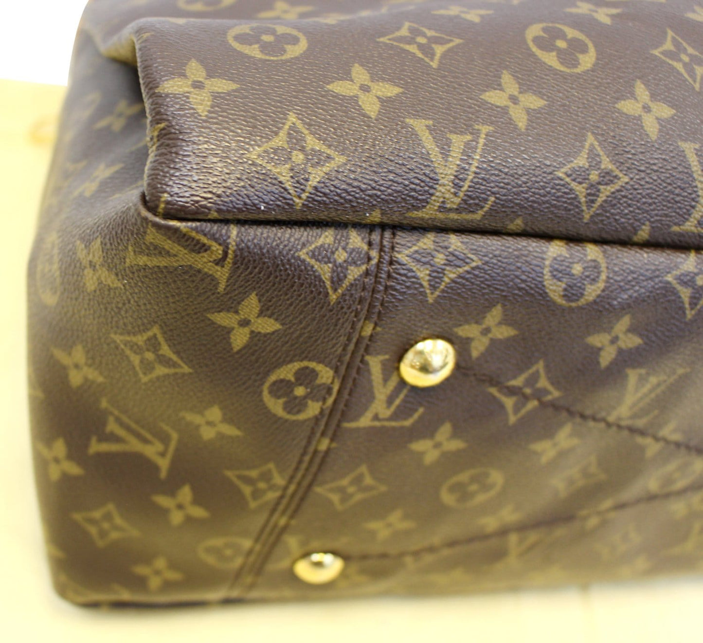 LOUIS VUITTON Monogram Canvas Artsy GM Tote Hobo Handbag Limited