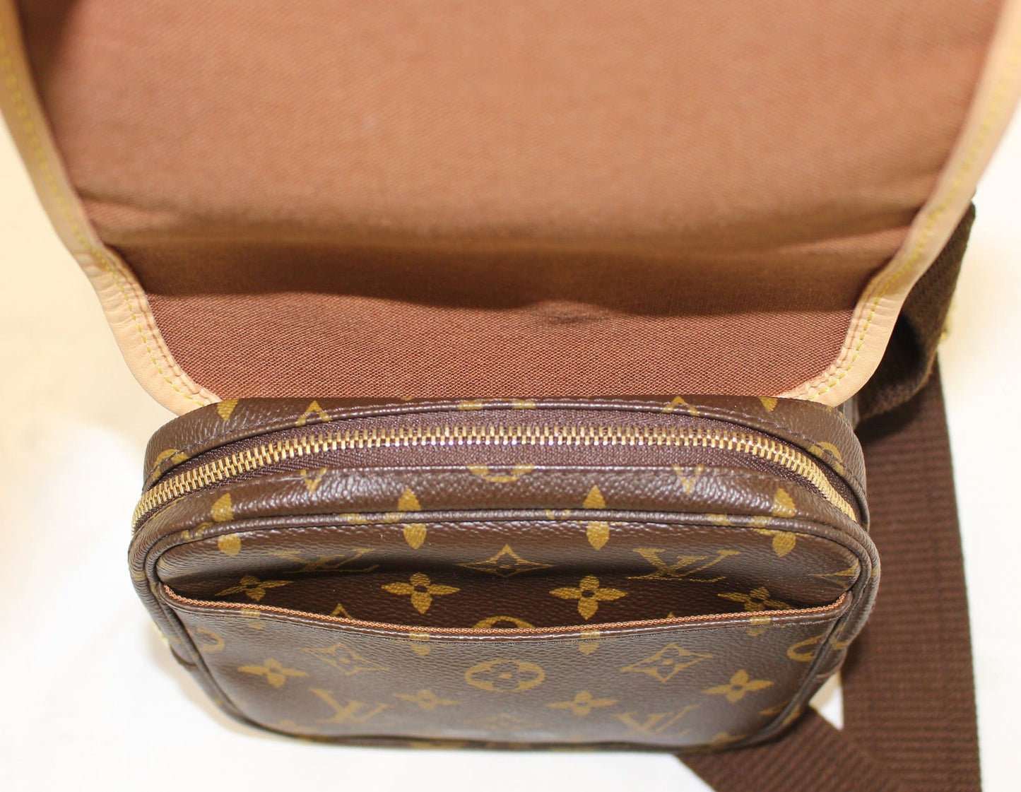 LOUIS VUITTON Monogram Canvas Bosphore Bum Body Bag