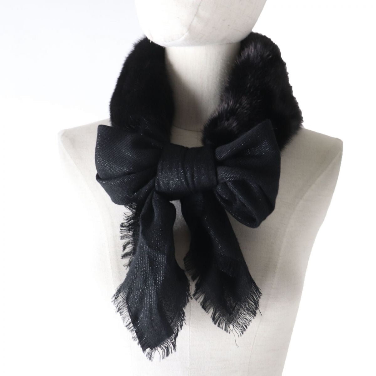 GUCCI Stall wool black Women