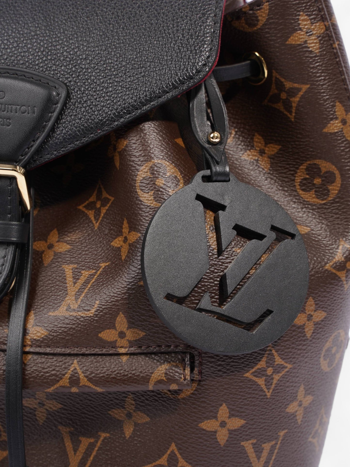 Louis Vuitton Montsouris MM Monogram / Black Coated Canvas