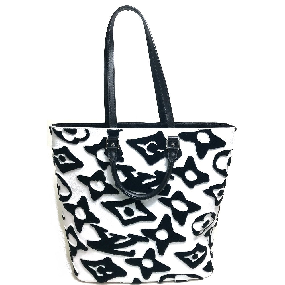 LOUIS VUITTON Tote Bag M45567 Coated canvas White / black Tufted monogram LVXUF Hippo