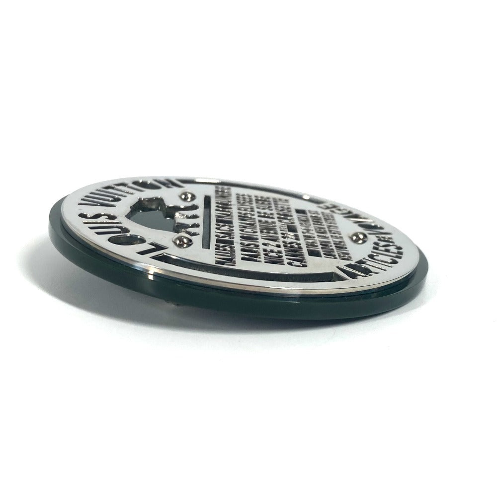 LOUIS VUITTON Brooch Plastic, Metal khaki Not for sale novelty logo