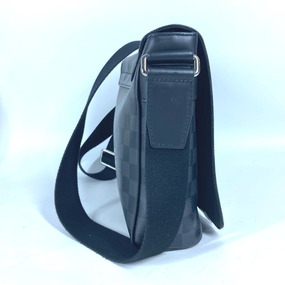 LOUIS VUITTON Shoulder Bag N41028 Damier Grafitto Canvas black Damier Grafitte District PM NM