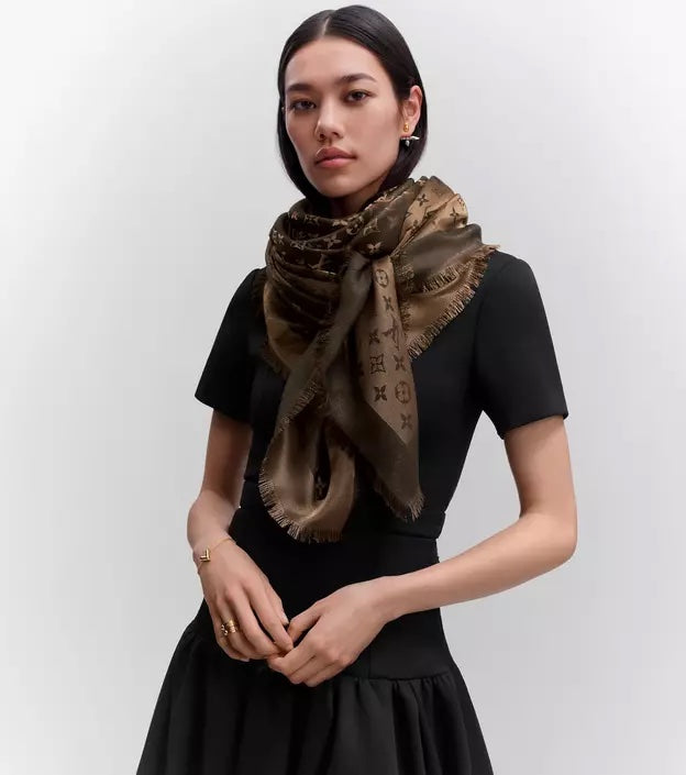 LOUIS VUITTON MONOGRAM SILK BLEND SHINE SHAWL