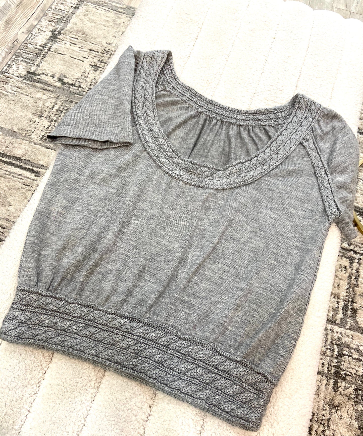 LOUIS VUITTON CASHMERE KNITTED SHORT SLEEVE TOP