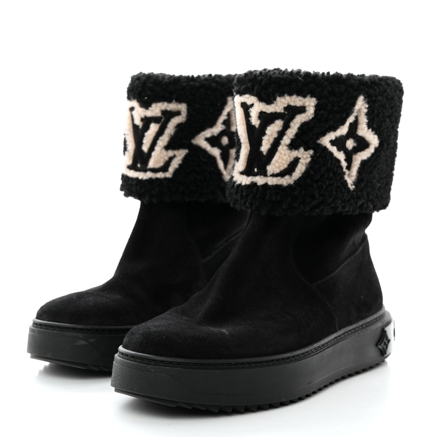 LOUIS VUITTON SUEDE CALFSKIN SHEARLING SNOWDROP ANKLE BOOTS