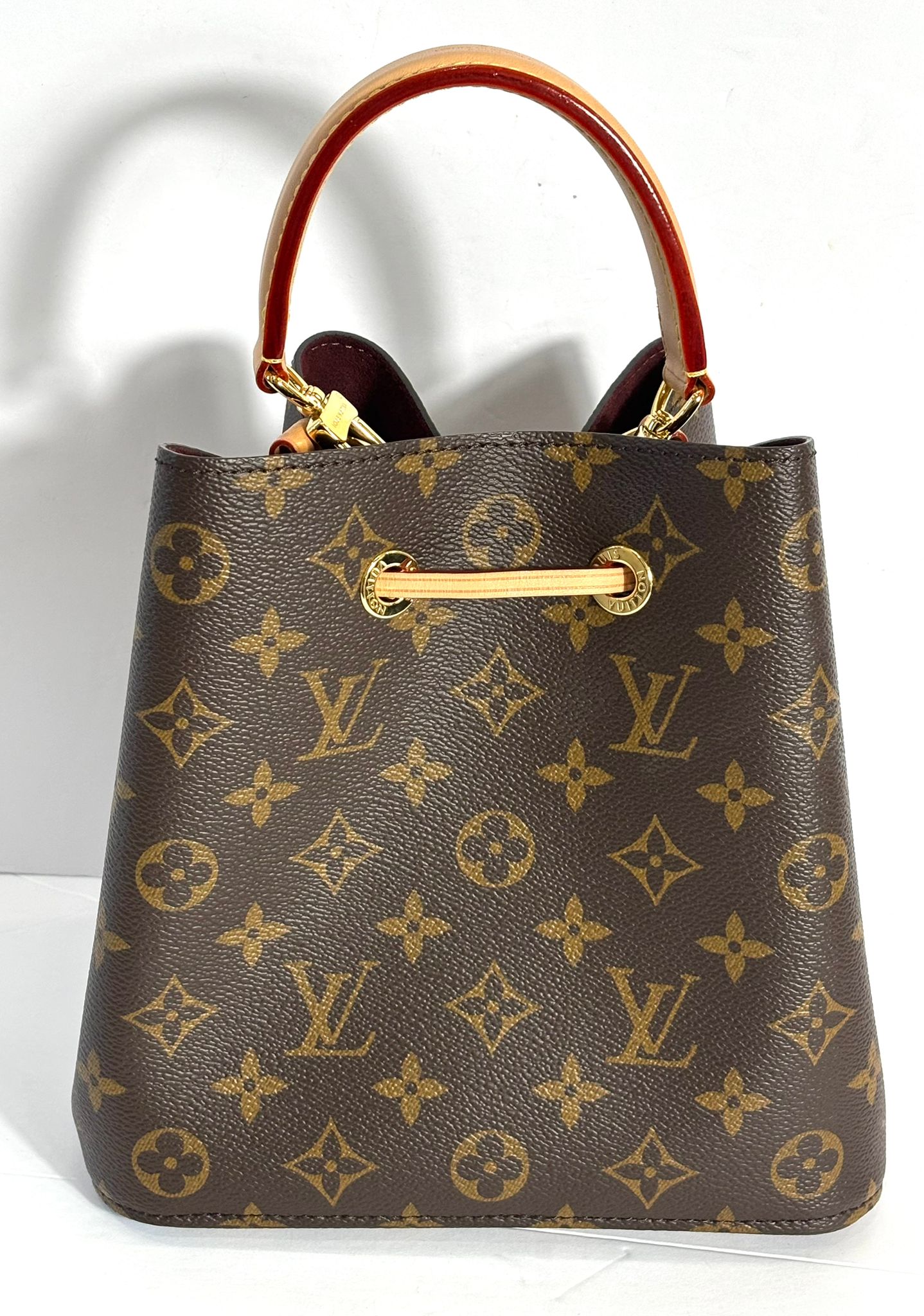 LOUIS VUITTON NEONOE BB MONOGRAM HANDBAG